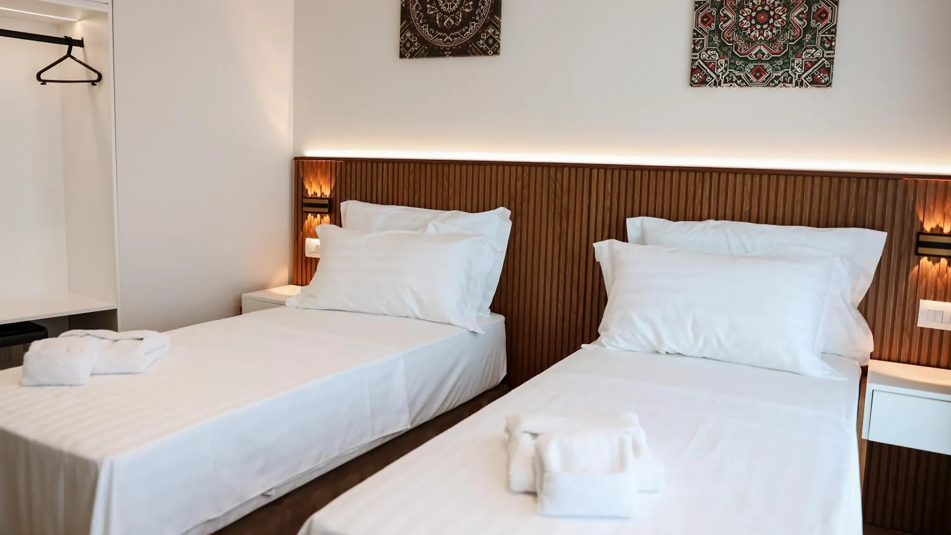 Kruja Townscape Rooms