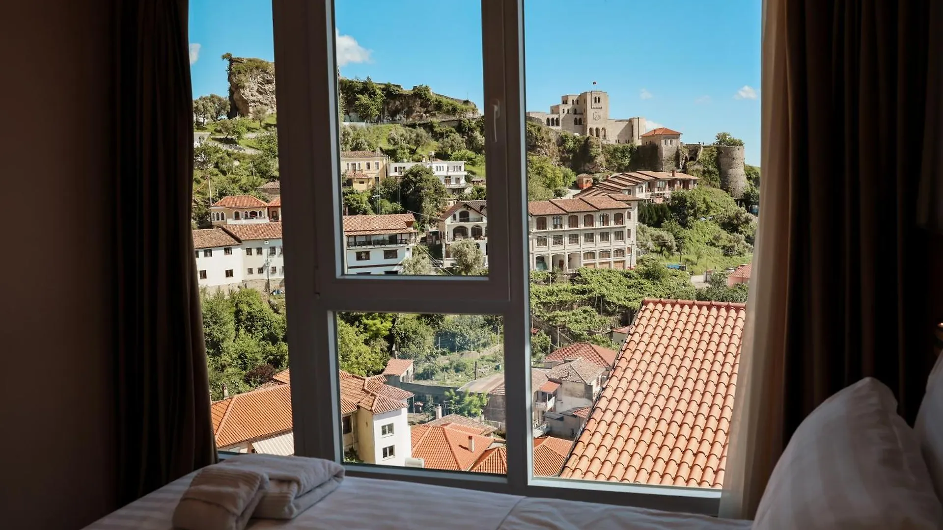 Kruja Townscape Rooms
