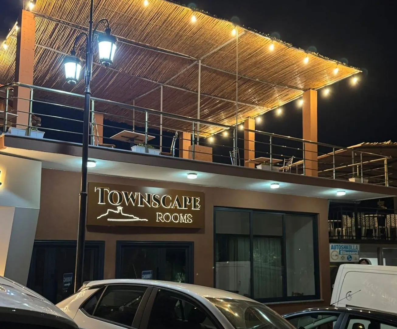Kruja Townscape Rooms Hotel