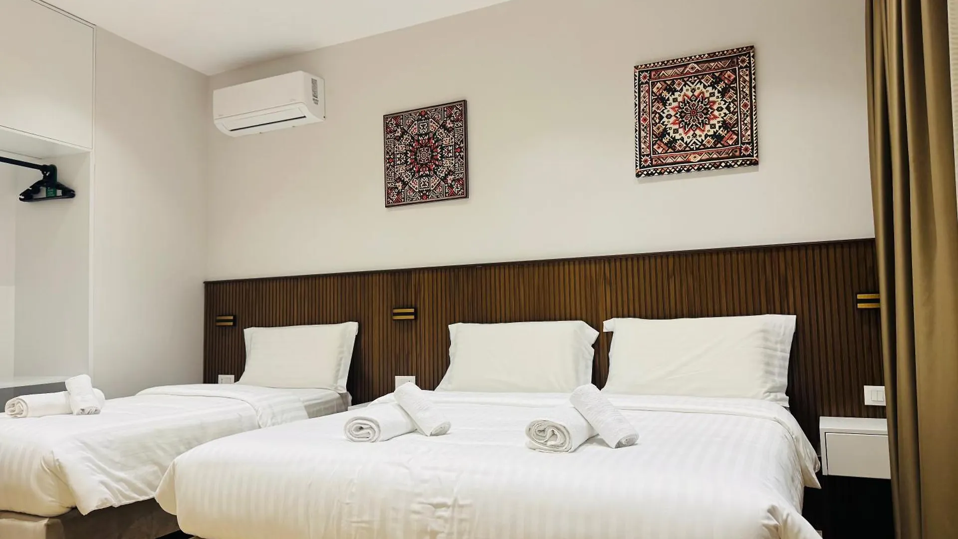 Hotel Kruja Townscape Rooms