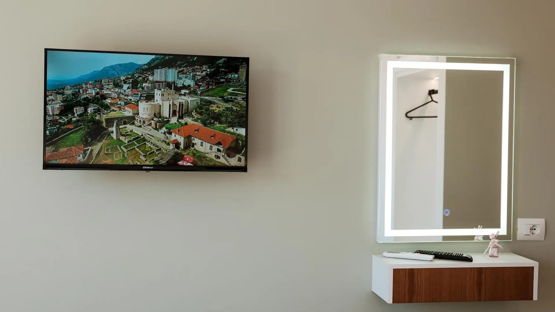 Hotel Kruja Townscape Rooms